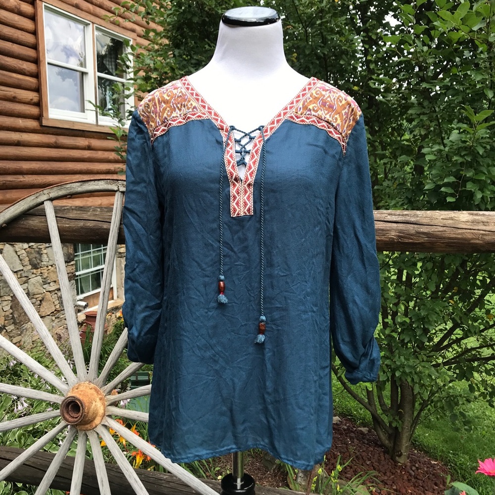 Gimmicks Top